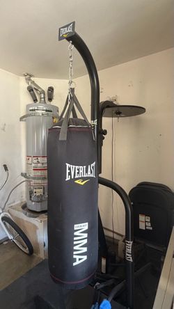 Everlast heavy bag