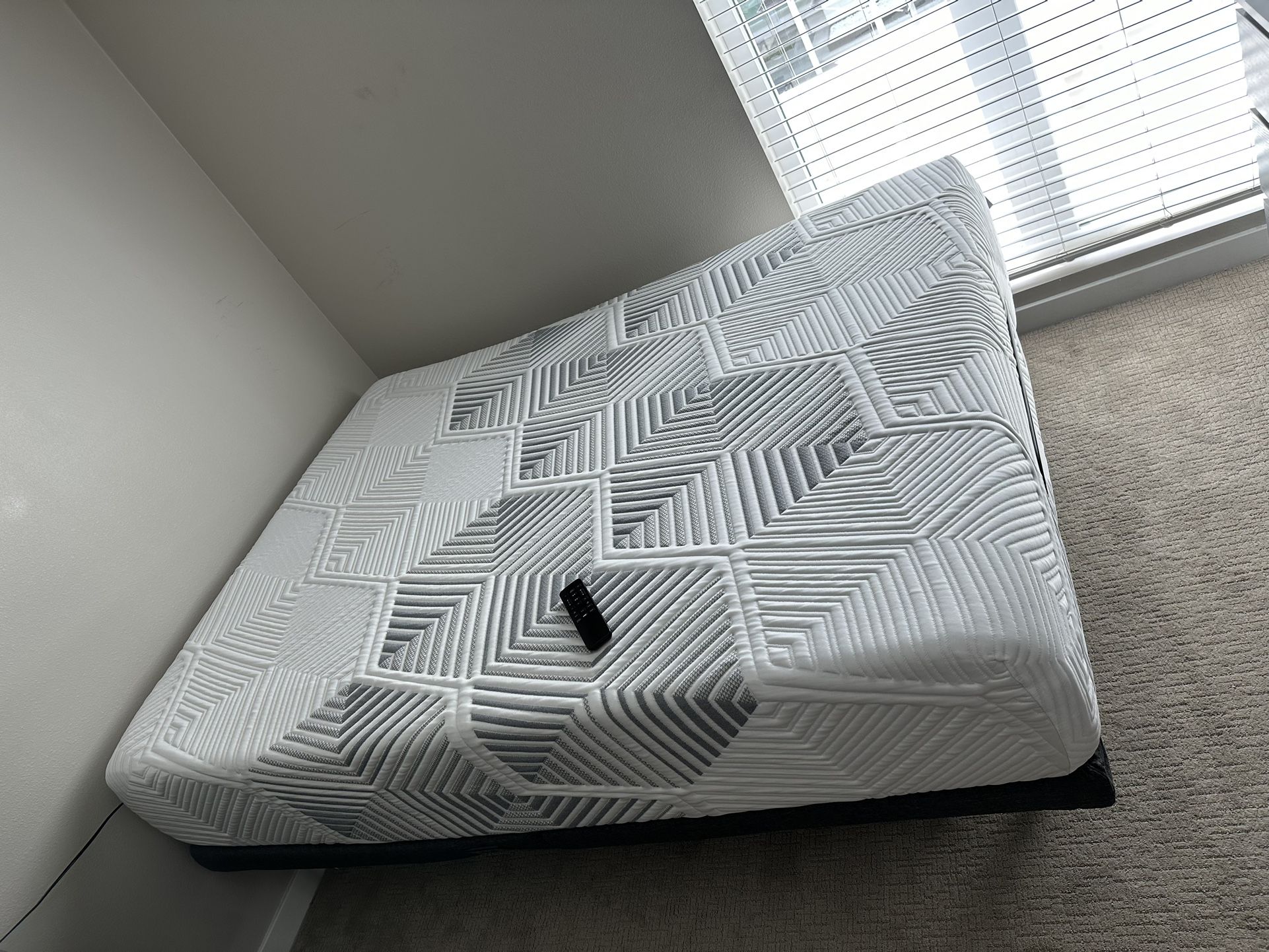 (queen Size) Adjustable Electric Matress Bed & 2 Zone Massager Frame