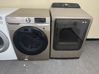 Samsung washer and electric dryer