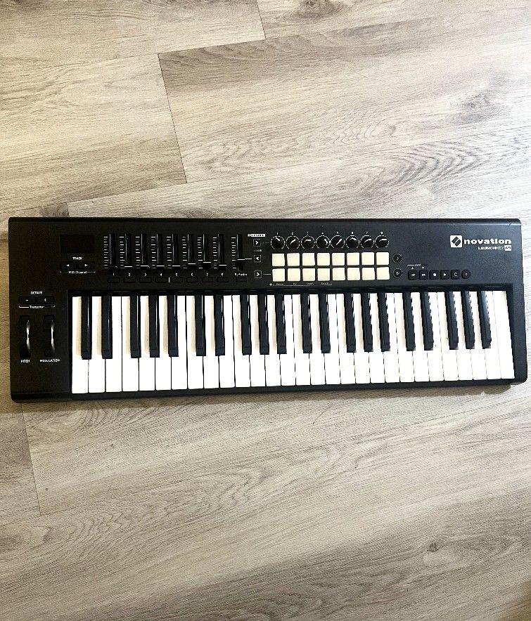 Novation Launchkey 49 Mk2