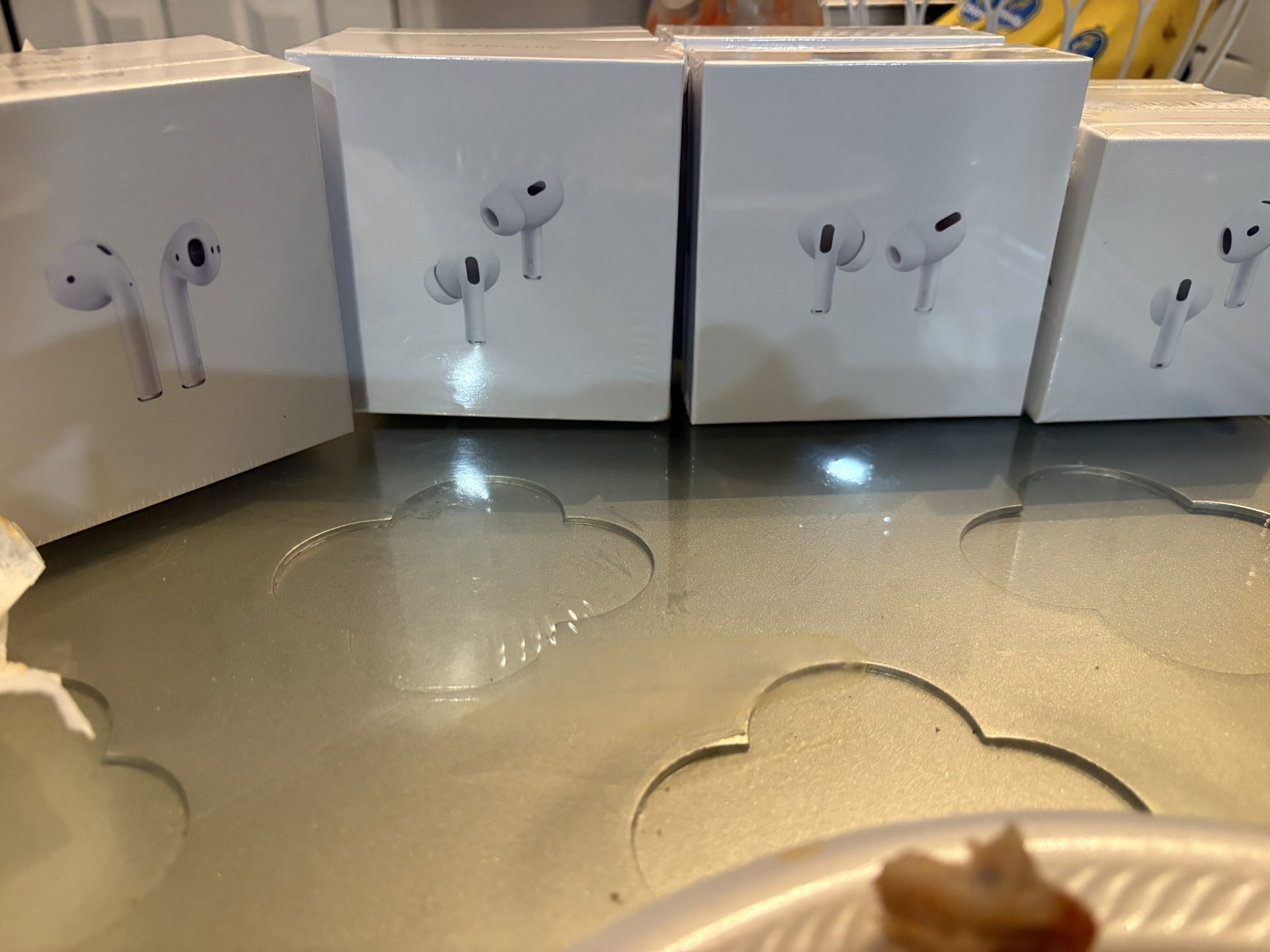 AirPod 4s