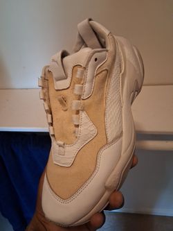 Puma Thunder Desert White Cream Sneakers Men’s Size 8.5