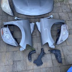 07-11 Nissan Versa Front End Parts 