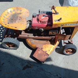 1960s Mustang Mini Tractor Really Rare 