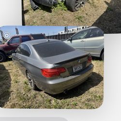 2012 BMW330i 2 doors automatic 41000 miles 