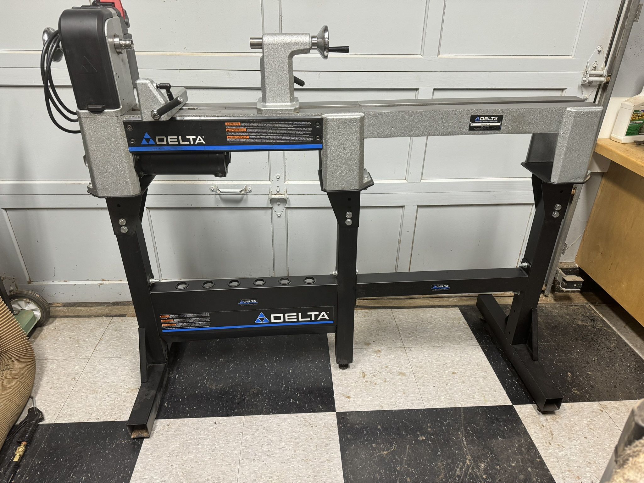 Delta 46-460 Wood Lathe