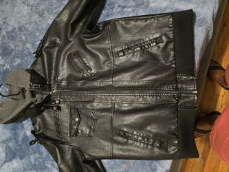 Men's black faux leather jack- size M