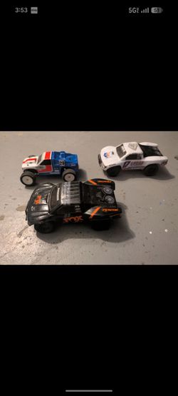 Team associated 1/28 scale RC trophy trucks