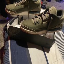 Jordan 3 Family Affair 