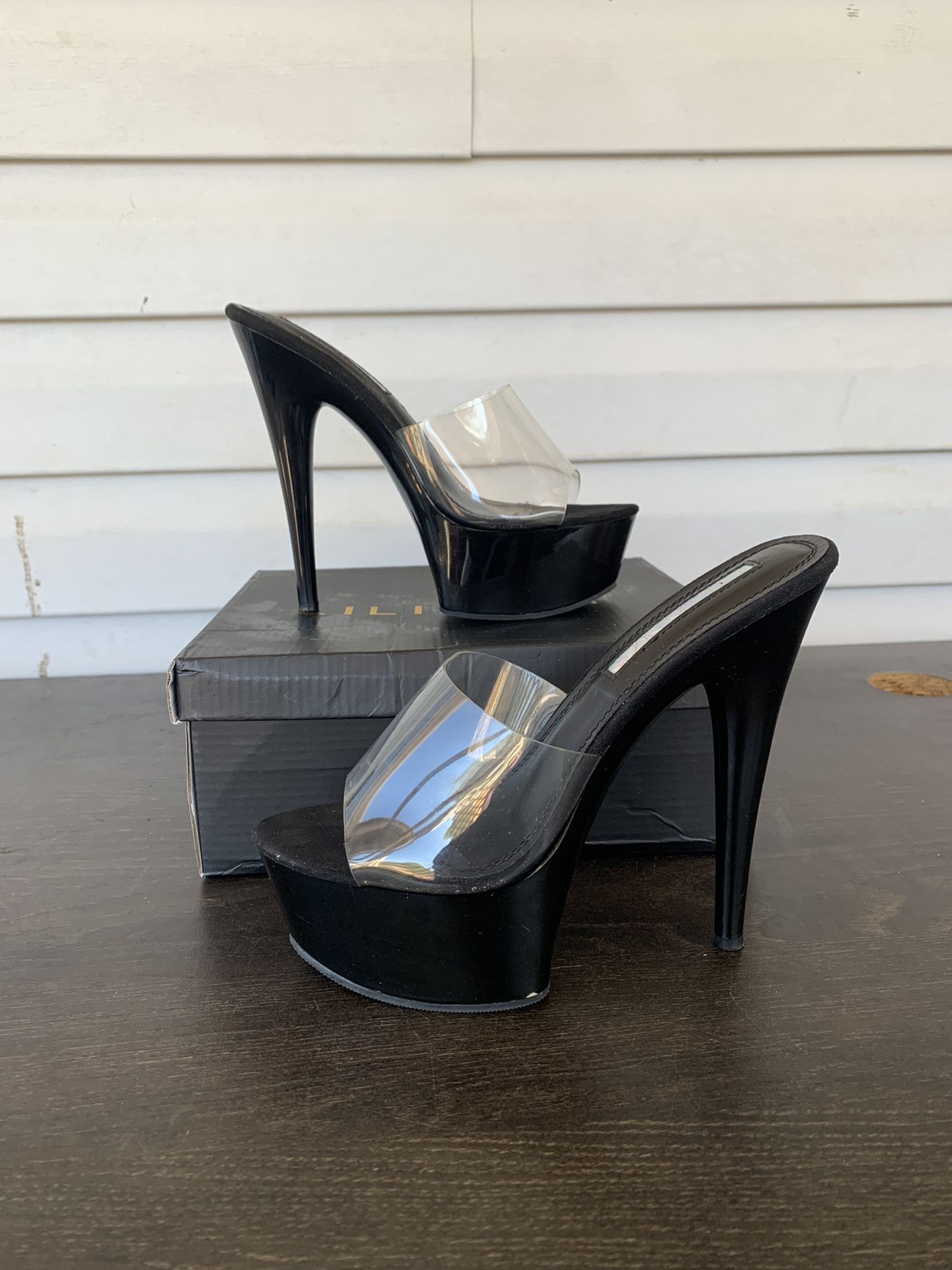 Liliana black mafia-6 heels size 7.5