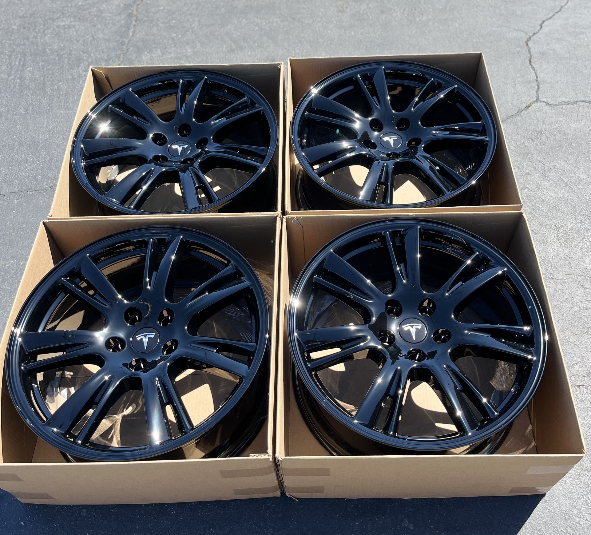 EXCHANGE AVAILABLE!! 19" Tesla Model S OEM Tempest Wheels Gloss Black Factory Rims