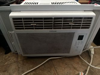 Window AC Unit