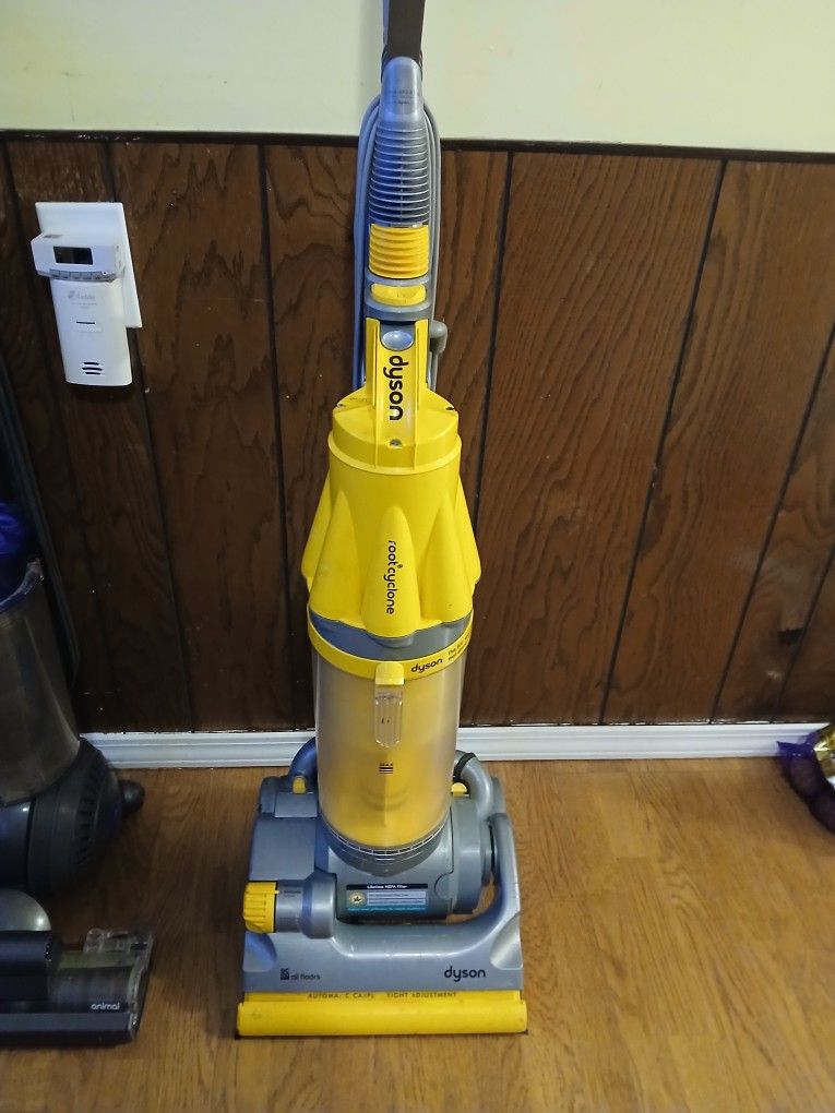 /*/*/*/* DYSON VACUUMS (PARTS) *\*\*\*\