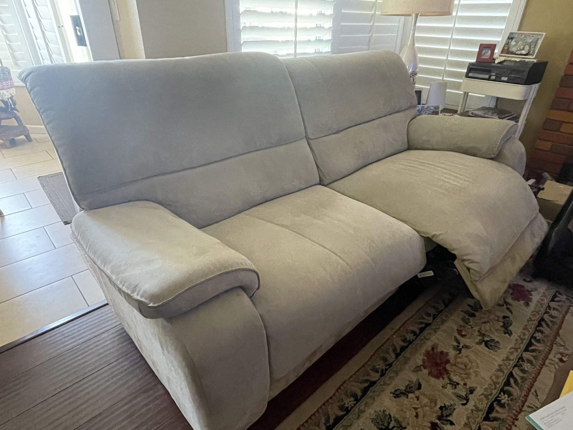 Recliner Sofa Set For Sale