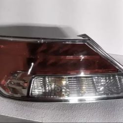 09-14 Acura TL OEM Driver Tail Light Assembly 33500-TK4-A11