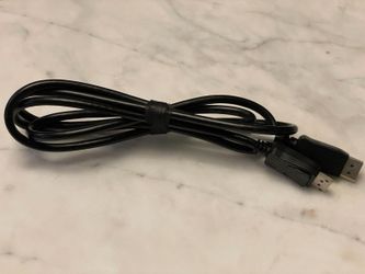 DisplayPort cable E465667 - 6ft