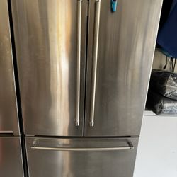 KitchenAid Refrigerator 