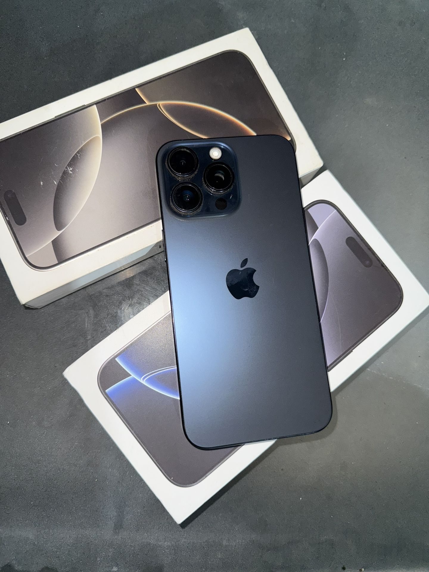 15 Pro Max 256 Gb Unlocked