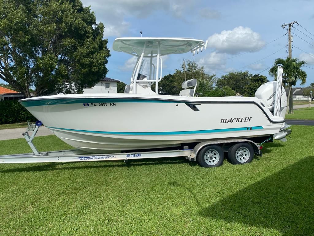 2018 23ft Blackfin Boat Mercury Verado 300 Hp