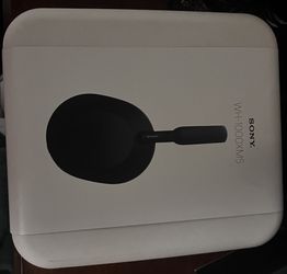 NEW & SEALED Sony Wh-1000xm5