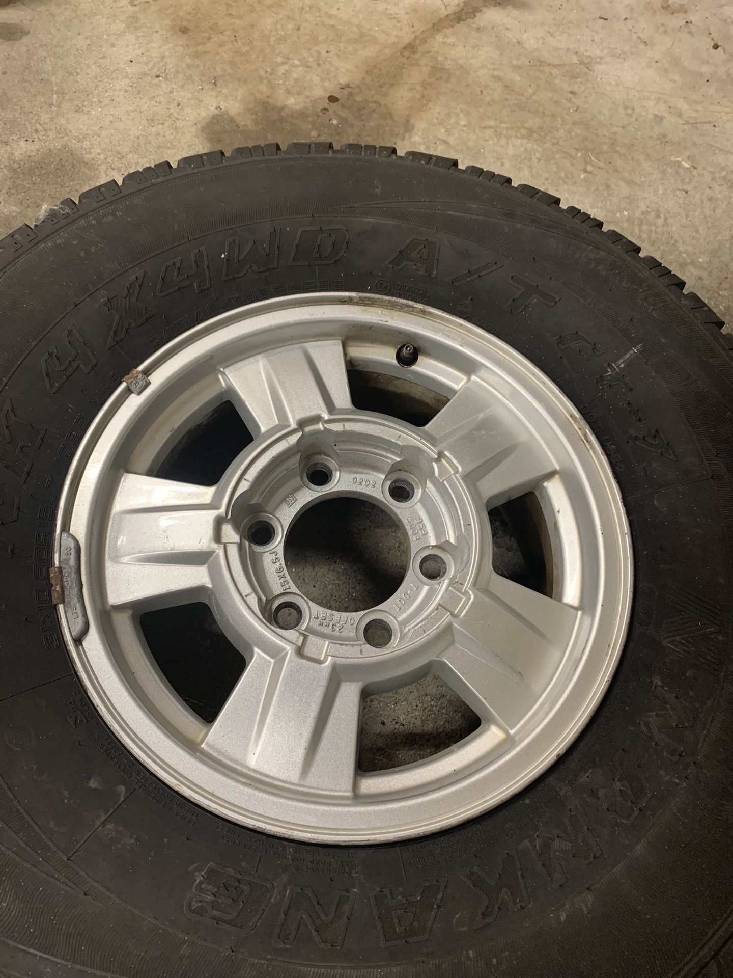 05 Chevy Colorado Parts