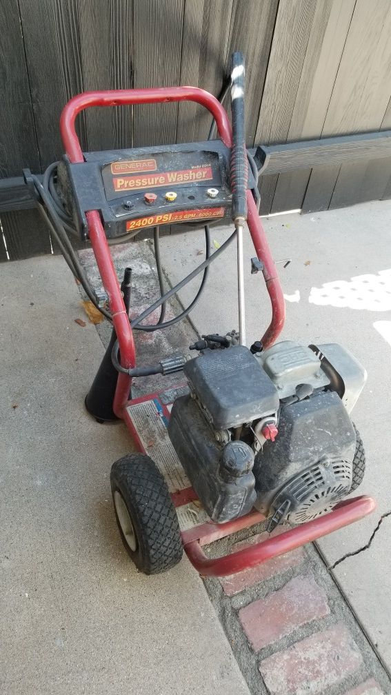 Pressure Washer Generac Model G24H 2400 PSI for Sale in Los Angeles