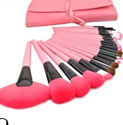 24 professional makeup brushes
