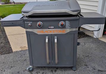 Blackstone Pro Series Grill