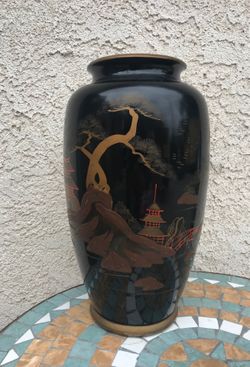 Vintage Japanese Vase