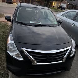 Nissan Versa 2016