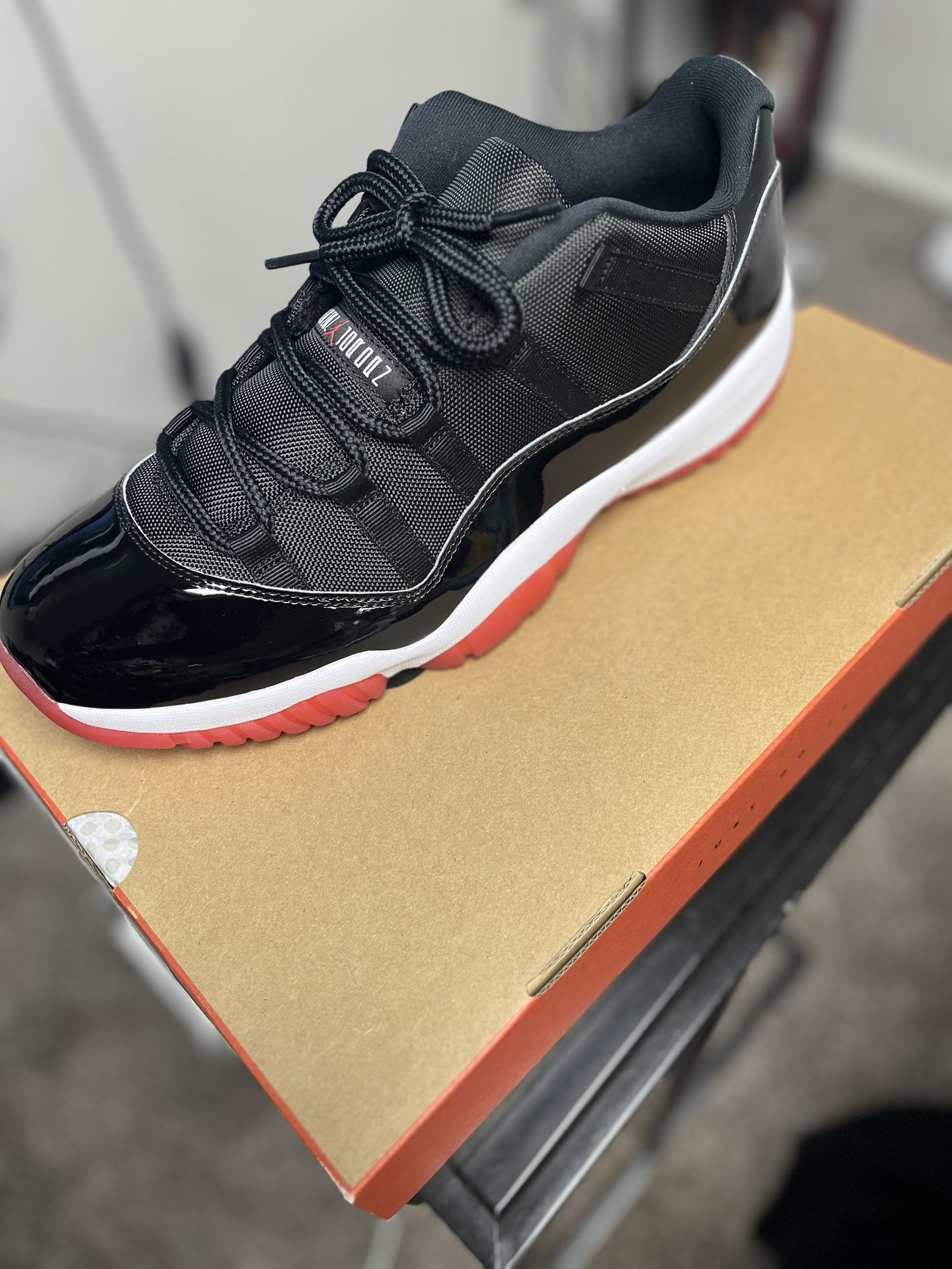 Jordan 11 Retro Low