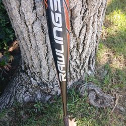 Rawlings "BIG BARRELL " BAT. ( SEE PICS) LOCATED IN GLENDORA  CHECK OUT MY PAGE ALOT OF BASEBALL EQUIPMENT FOR SALE  "CHEAP "