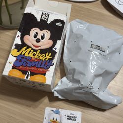 Mickey Popmart
