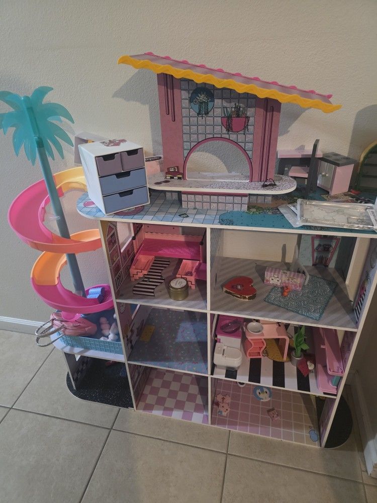 Lol Doll House