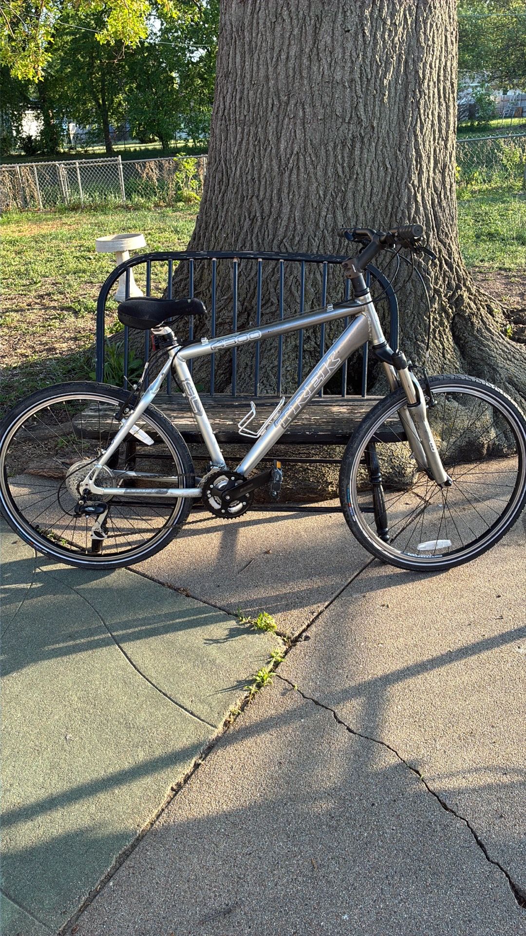 Treck 4300 Mountain Bike