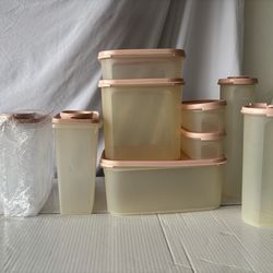 Tupperware Bundle  (8)