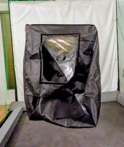 32" x 32" Indoor Heavy Duty Home Grower Cube Zip-Up Tent w/Broken Frame Brackets