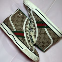 Gucci Tennis 1977 High Top Platform Sneaker (women)