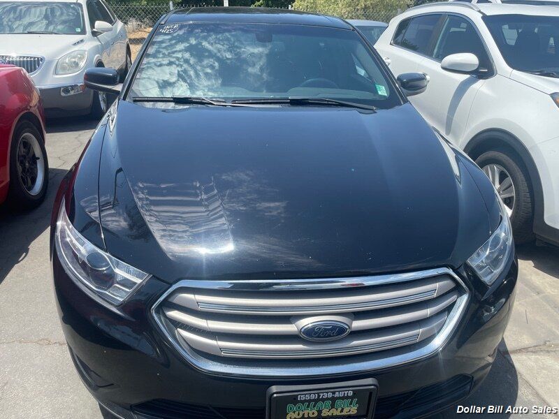 2018 Ford Taurus SEL