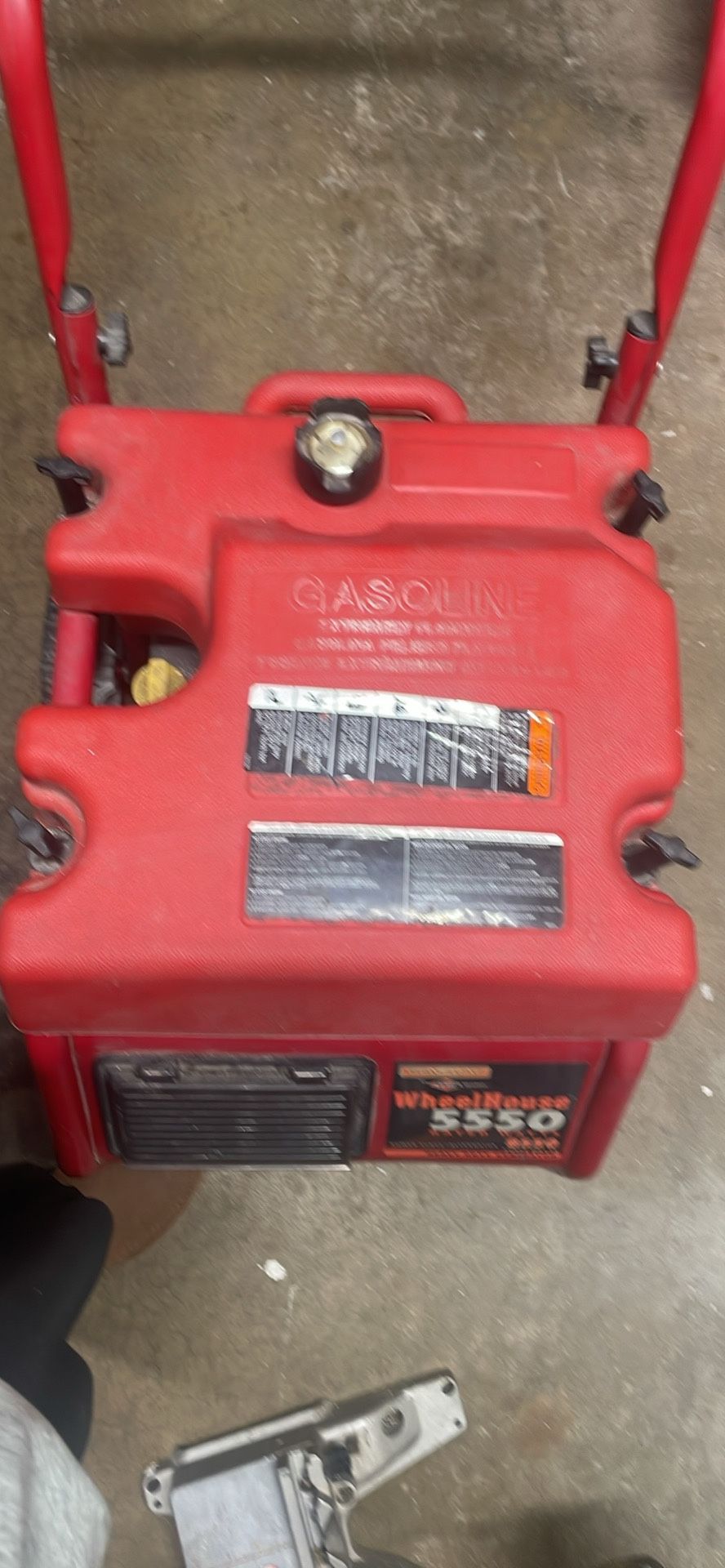 Generac Wheelhouse generator 5550