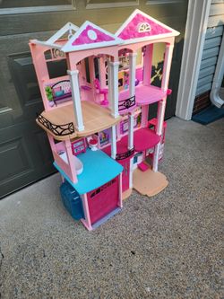 Casa Da Barbie Usada