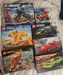 LEGO Speed Champions Disney Lot
