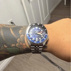 Seiko 5 Sports GMT “Blueberry” (SSK003) – Automatic – Jubilee Bracelet
