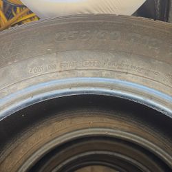 4 Sites of tires 
