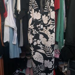 Fashion Nova Black And White Floral Dress Plus Size