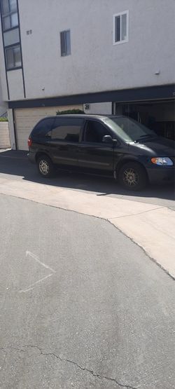 Mini van