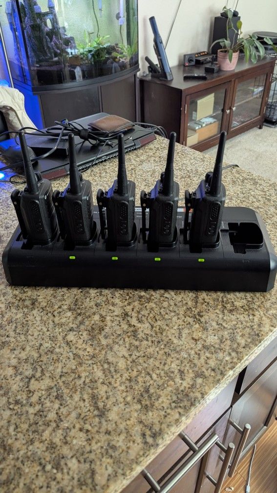 Motorola Two Way Radio walkie talkies
