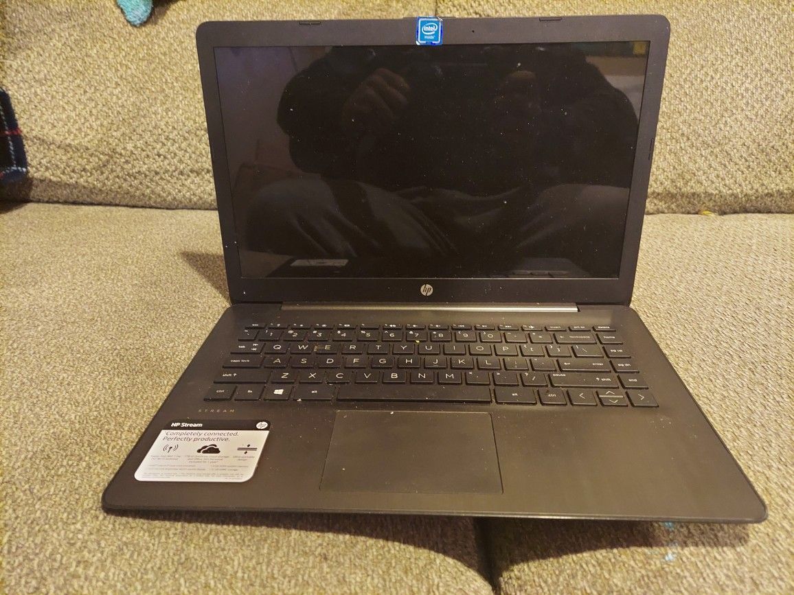 14" HP Laptop