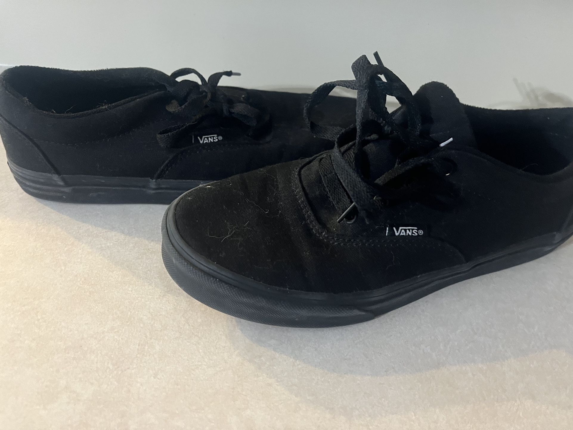 Vans Youth Size 6