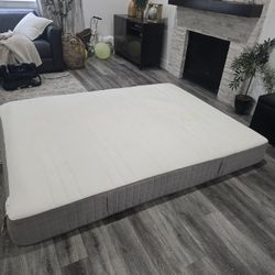 Queen Mattress 